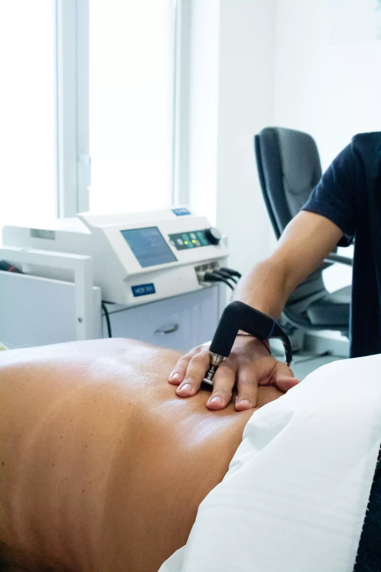 Fisiorehab360 | Fisioterapia e fisioterapia in acqua a Carrara | Terapia strumentale