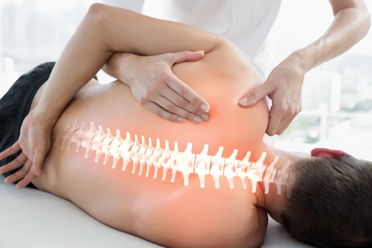 Clinica della colonna Fisiorehab360 | Fisioterapia e fisioterapia in acqua a Carrara | Clinica della colonna